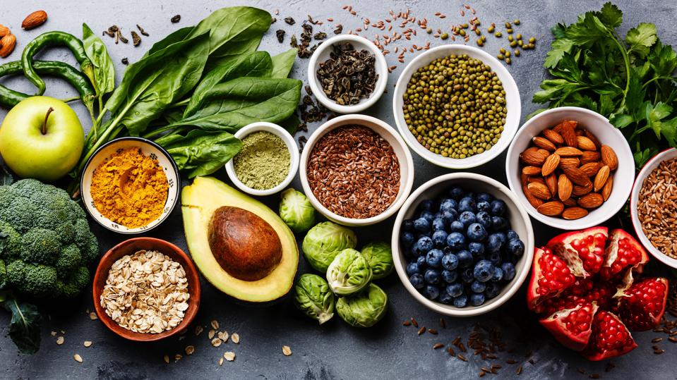 Best 12 Healthy Foods and Drinks for Women You Need to Know