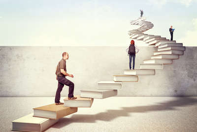 Что такое карьера и как быстрее двигаться по карьерной лестнице