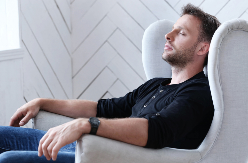 Как перестать хотеть спать: простые способы быстро взбодриться