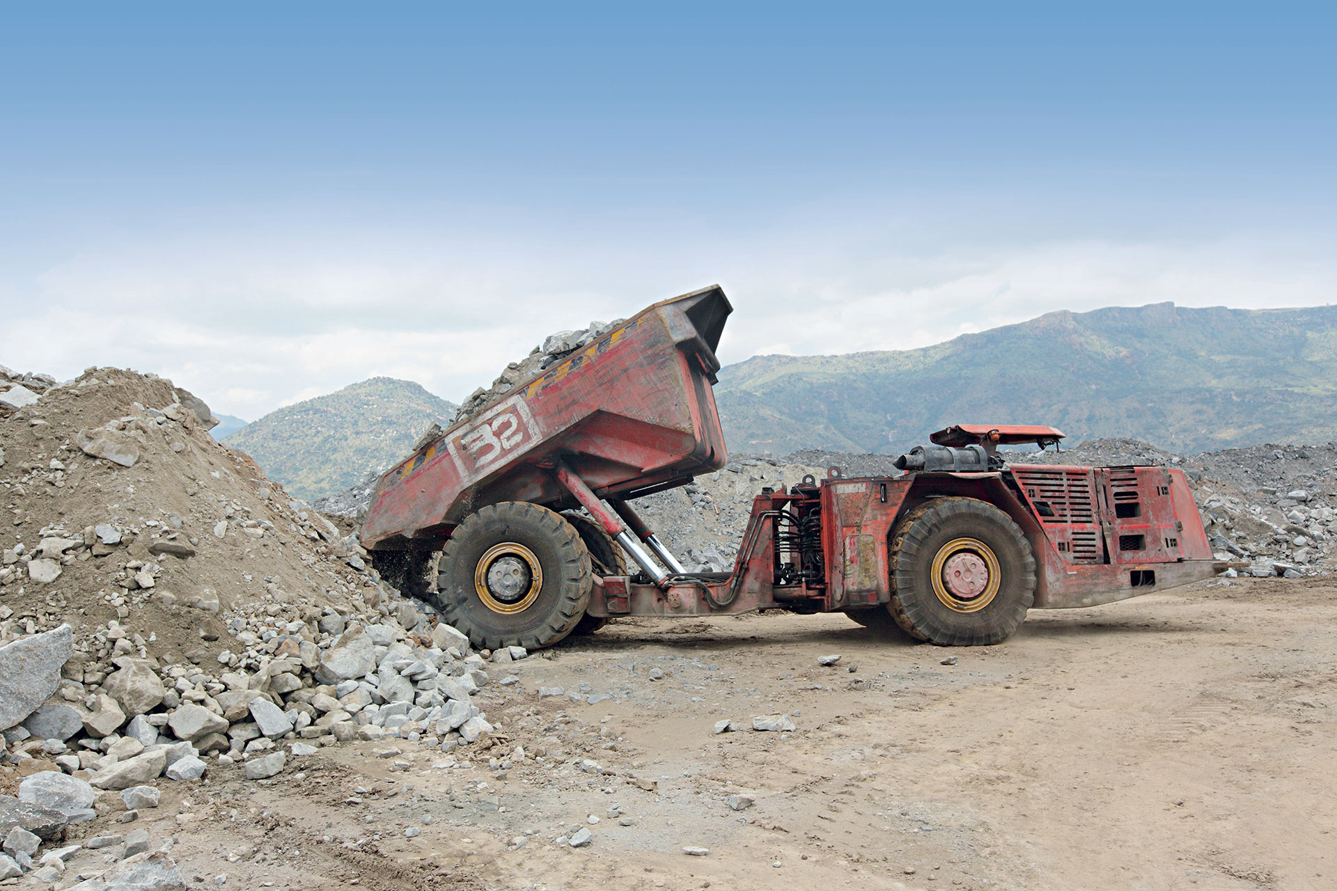 Top 4 Benefits of Underground Mining Technology