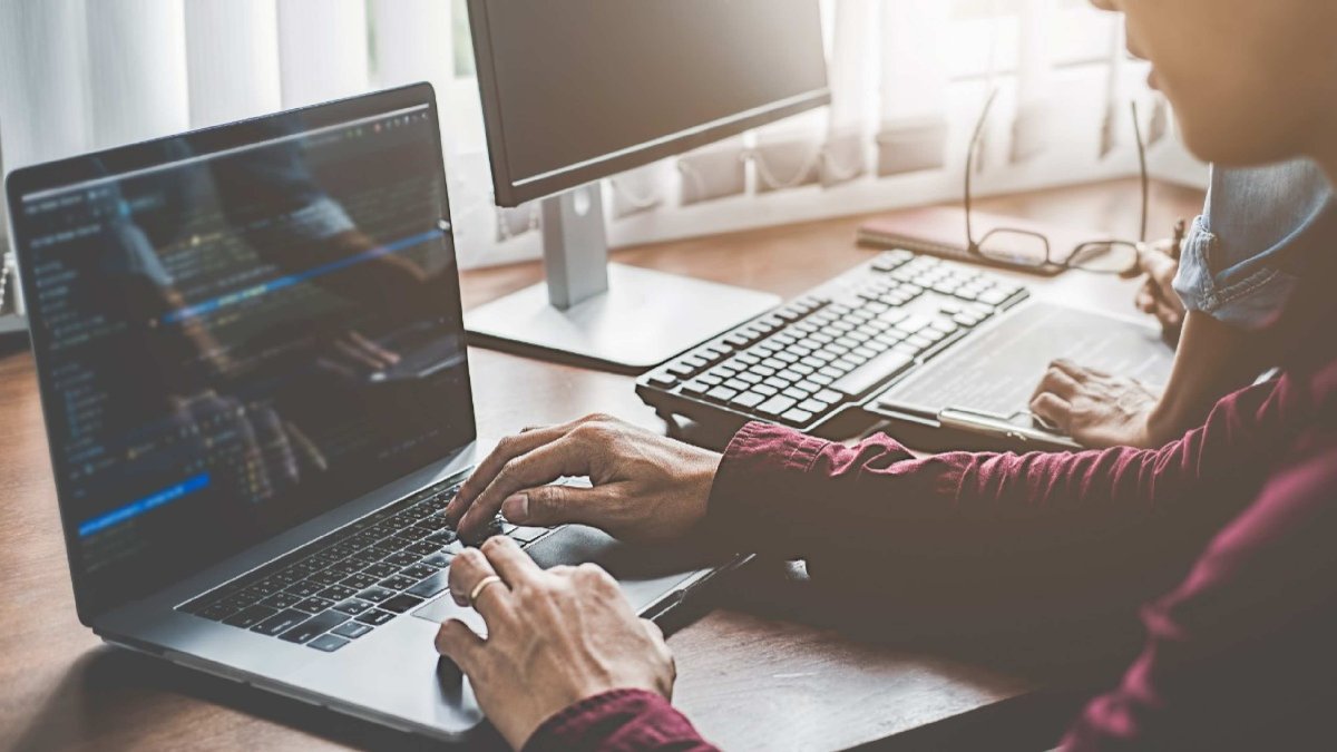 9 Essential Instagram Marketing Hacks for Small Businesses