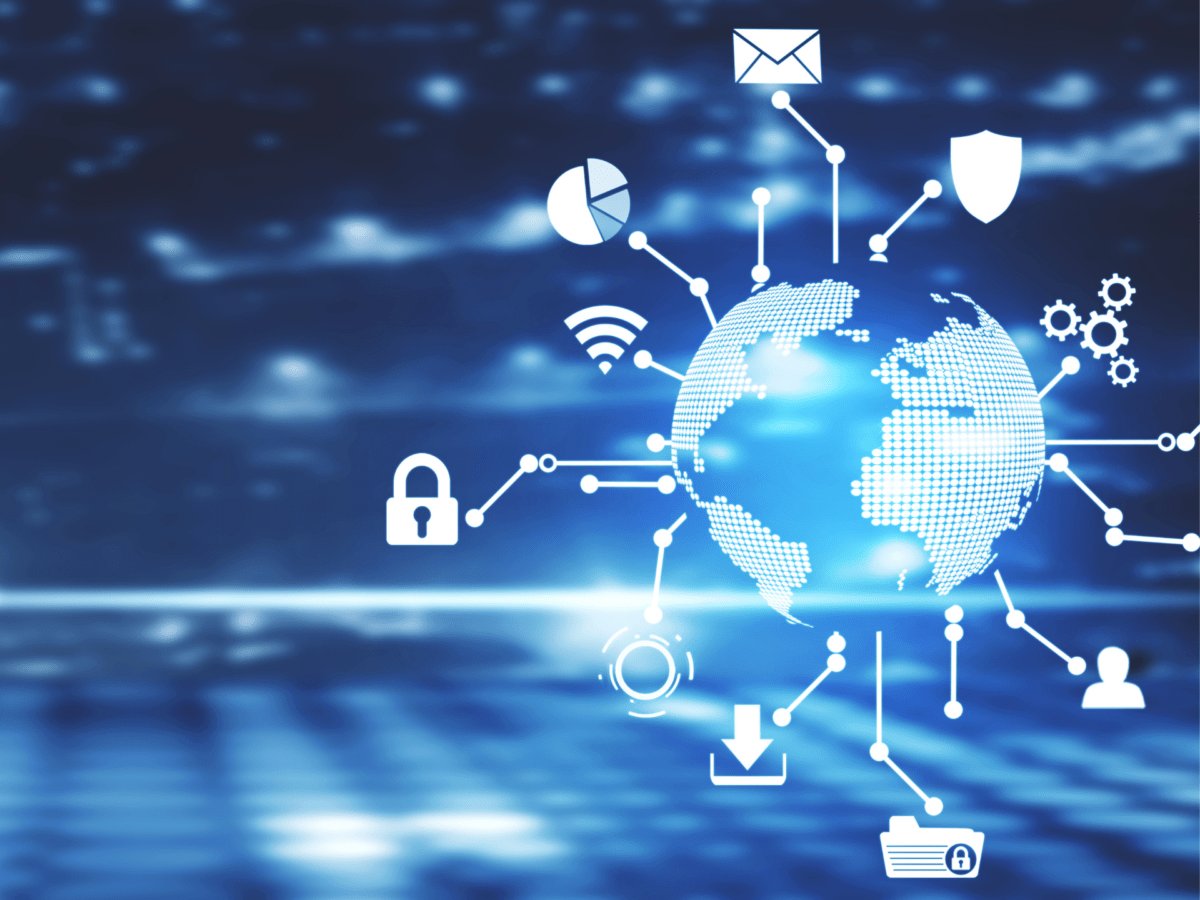 The Difference Between A Developer and Programmer