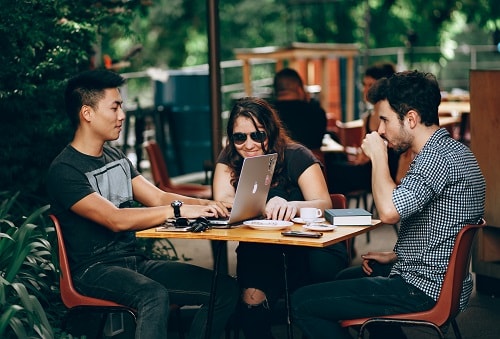 Планёрка с сотрудниками: эффективный план проведения