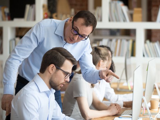 Как спокойно реагировать на критику