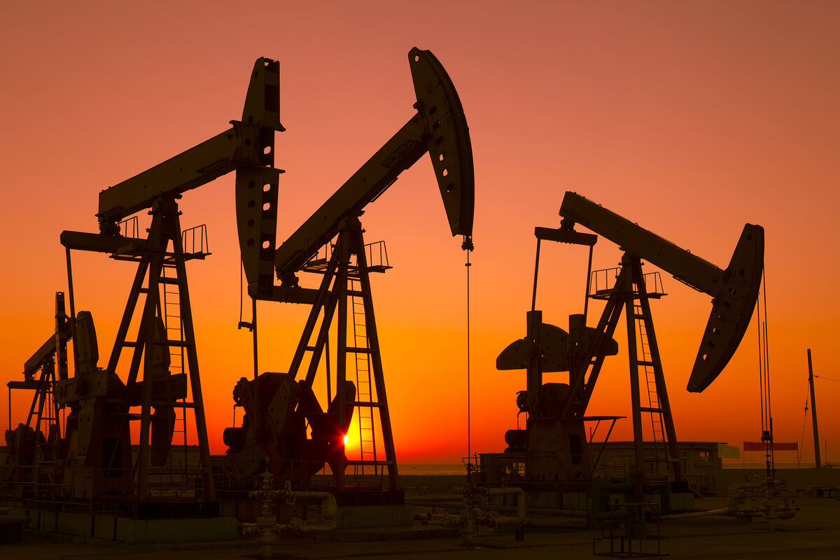Как нефть на самом деле влияет на жизнь в России