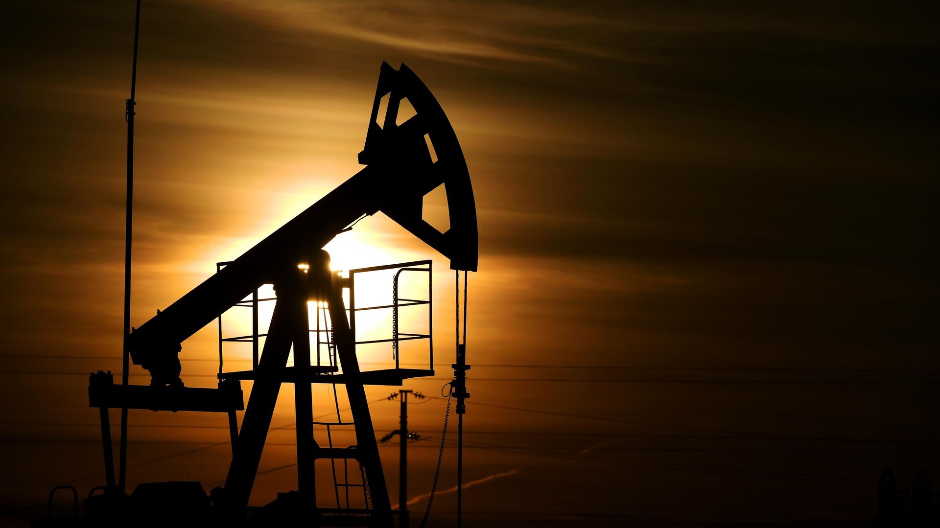 Как нефть на самом деле влияет на жизнь в России