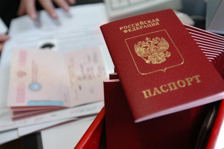 Второй загранпаспорт — как получить и почему это выгодно