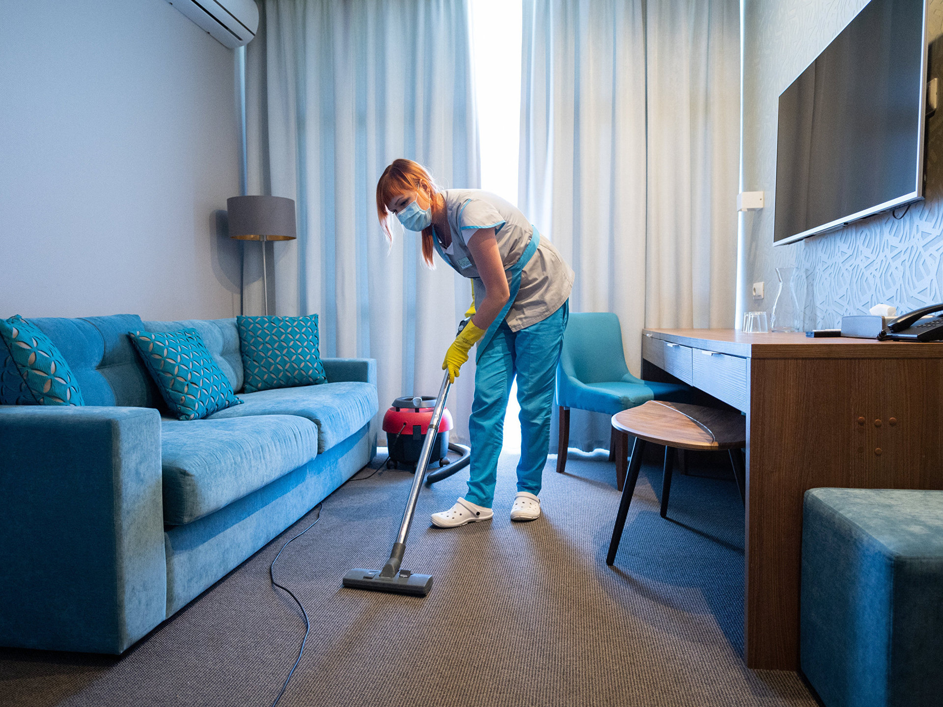 Клининг vs самостоятельная уборка