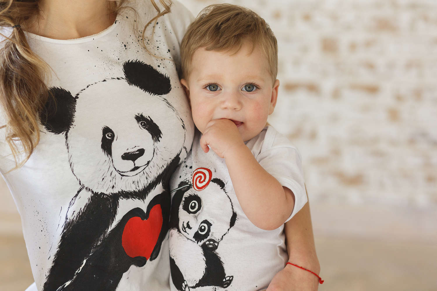 Как усыновить ребенка