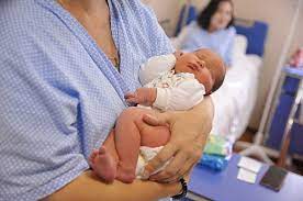 Сколько зарабатывает суррогатная мама