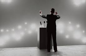 Сколько зарабатывает автор курсов ораторского мастерства