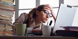 Как заработать денег и сэкономить силы: трудоголики