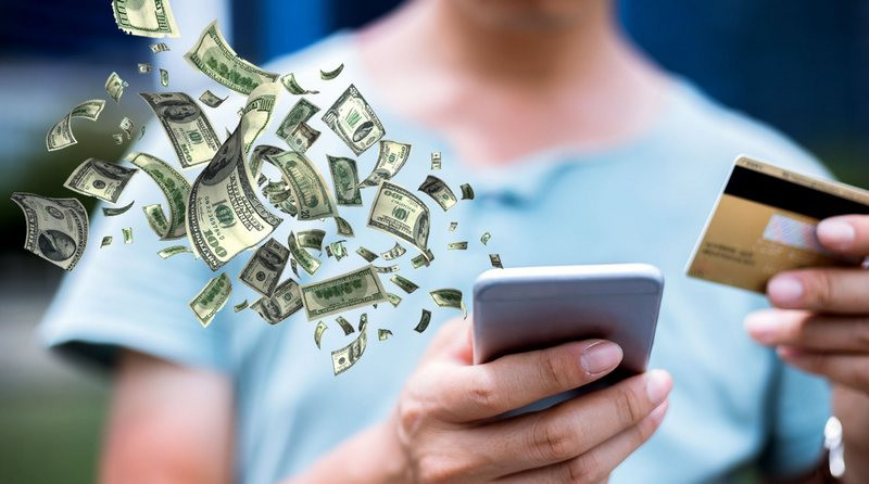 Причины, по которым люди переводят деньги мошенникам