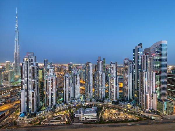 Pros And Cons of Buying Real Estate in Dubai