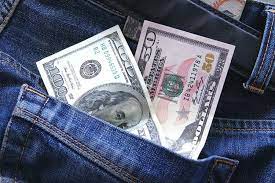 Как перестать тратить много денег на одежду