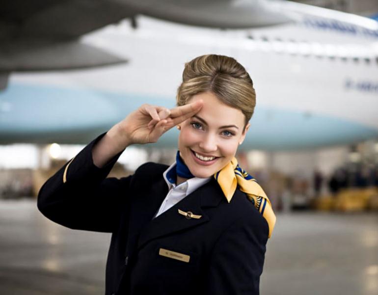 Сколько зарабатывает VIP-стюардесса