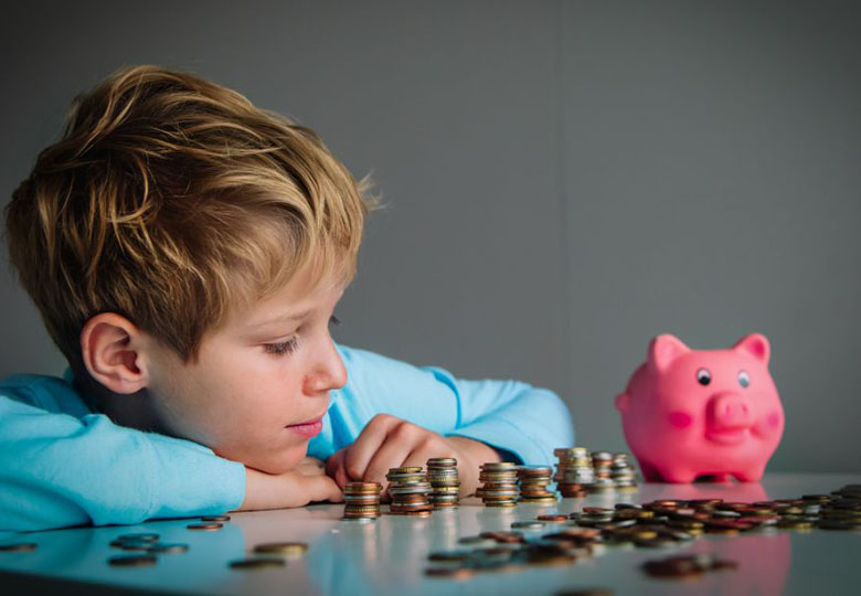 Как воспитать ребенка финансово-грамотным