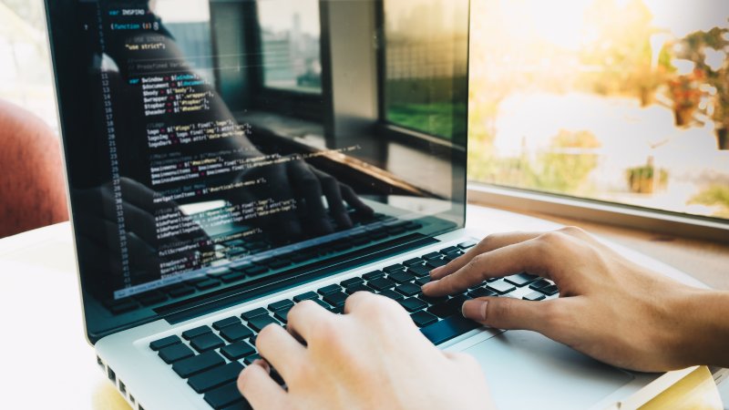 40+ курсов тестировщиков программного обеспечения (ПО): платные и бесплатные онлайн-занятия