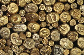 Бронзовое сокровище из золота - подвеска с монетой, драгоценные украшения.