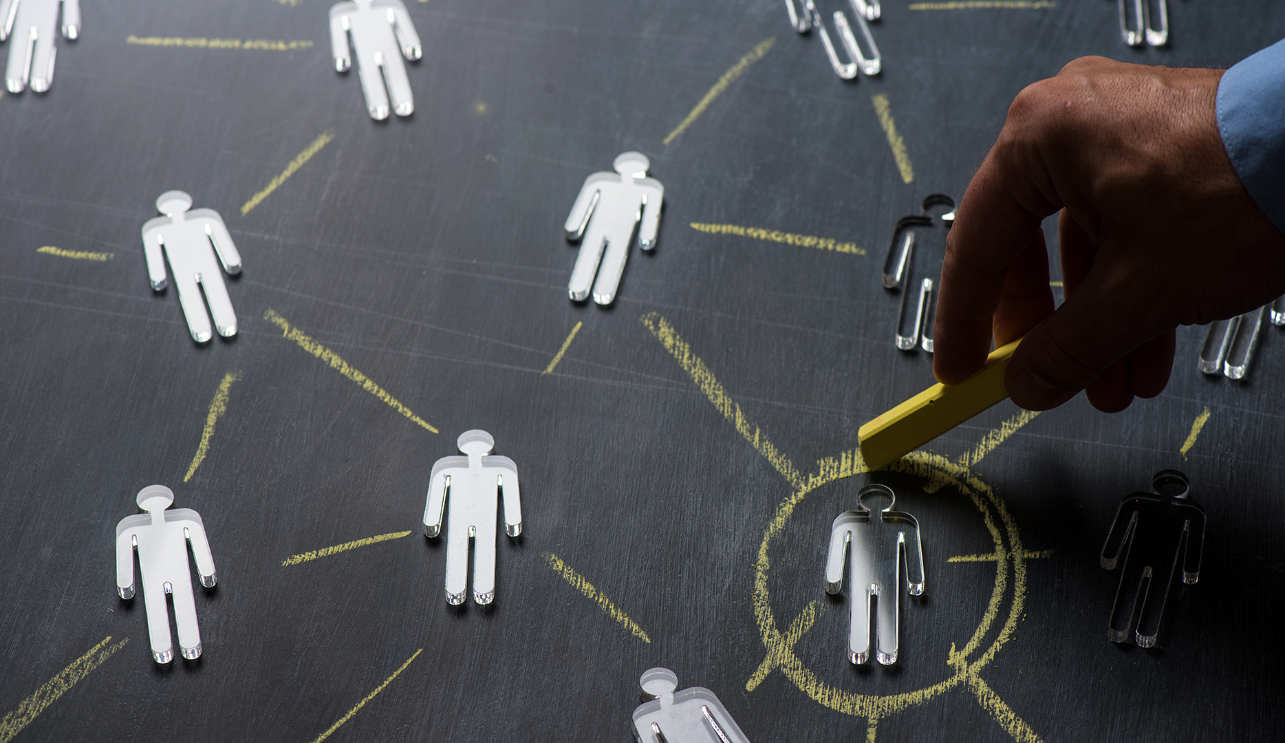 Взрослый мужчина, серьезный человек, фото взрослого мужчины.