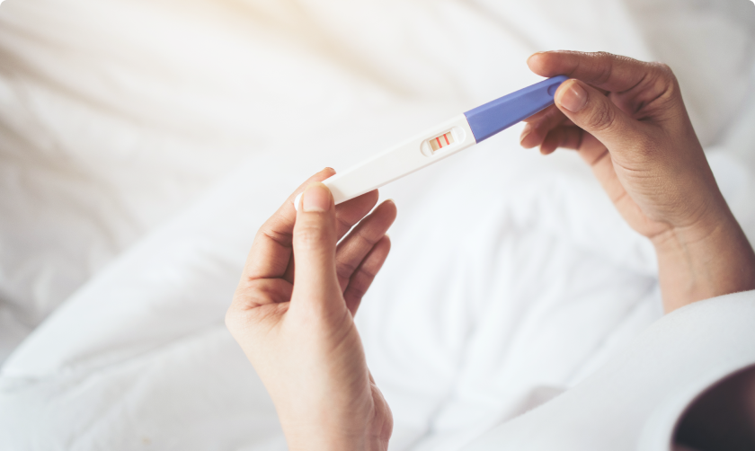 Термометр для измерения температуры внутри помещения.