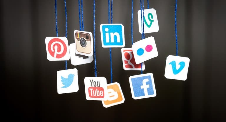 Символ числа с текстом для оптимизации изображения.