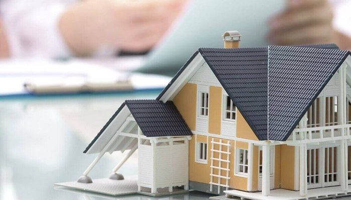 Игрушка Лего из набора - компактное SEO-оптимизированное описание для изображения.