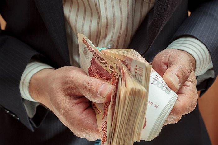 Самые высокие зарплаты в России: рейтинг городов и регионов