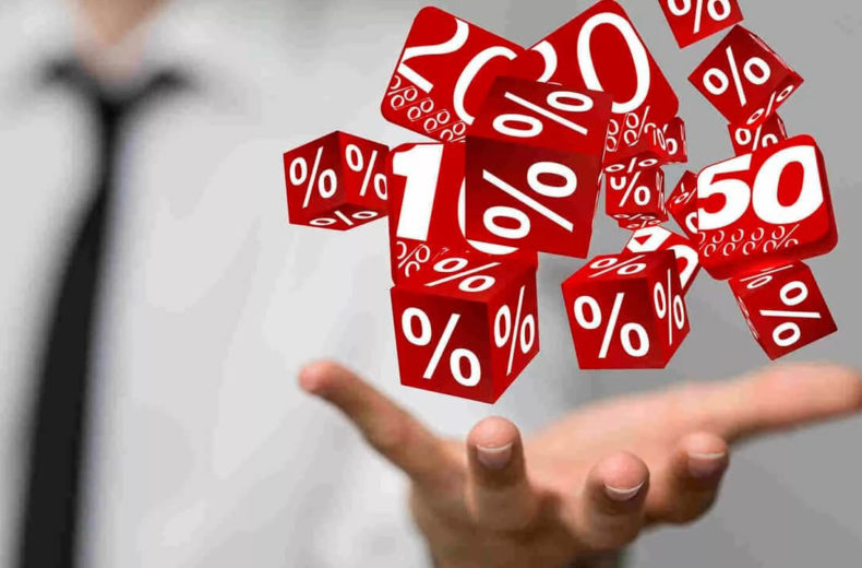 Символ игры: жестяная банка с консервами на фоне.