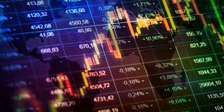 Табло с результатами на мониторе компьютера, электроника и аппаратное обеспечение.