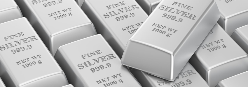 Как инвестировать в серебро: обзор способов вложения денег в “золото для бедняков”
