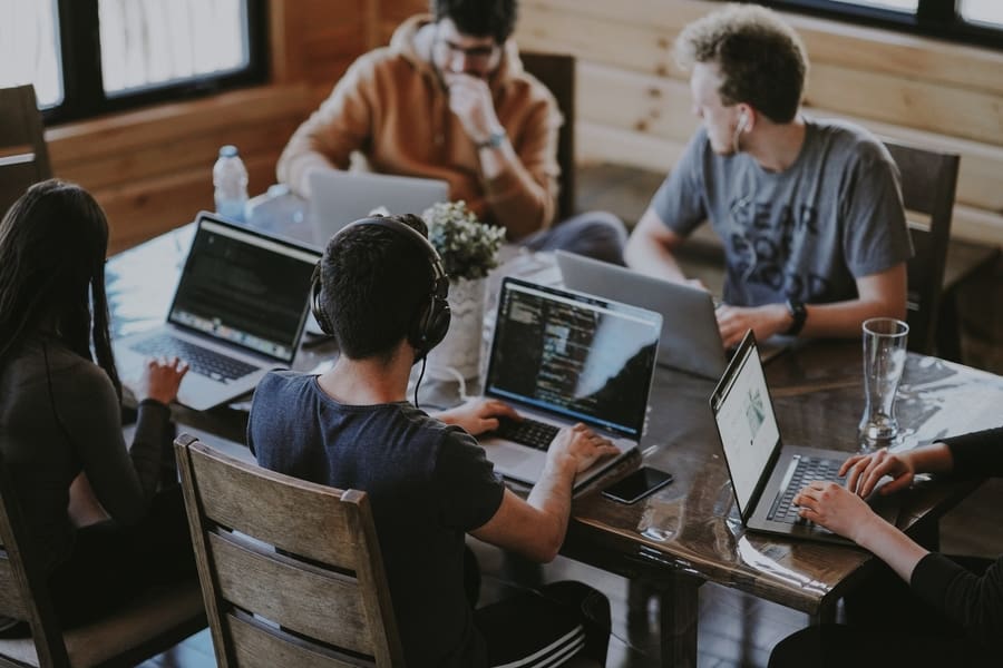 6 Essential Elements you Need to Build a Strong Brand