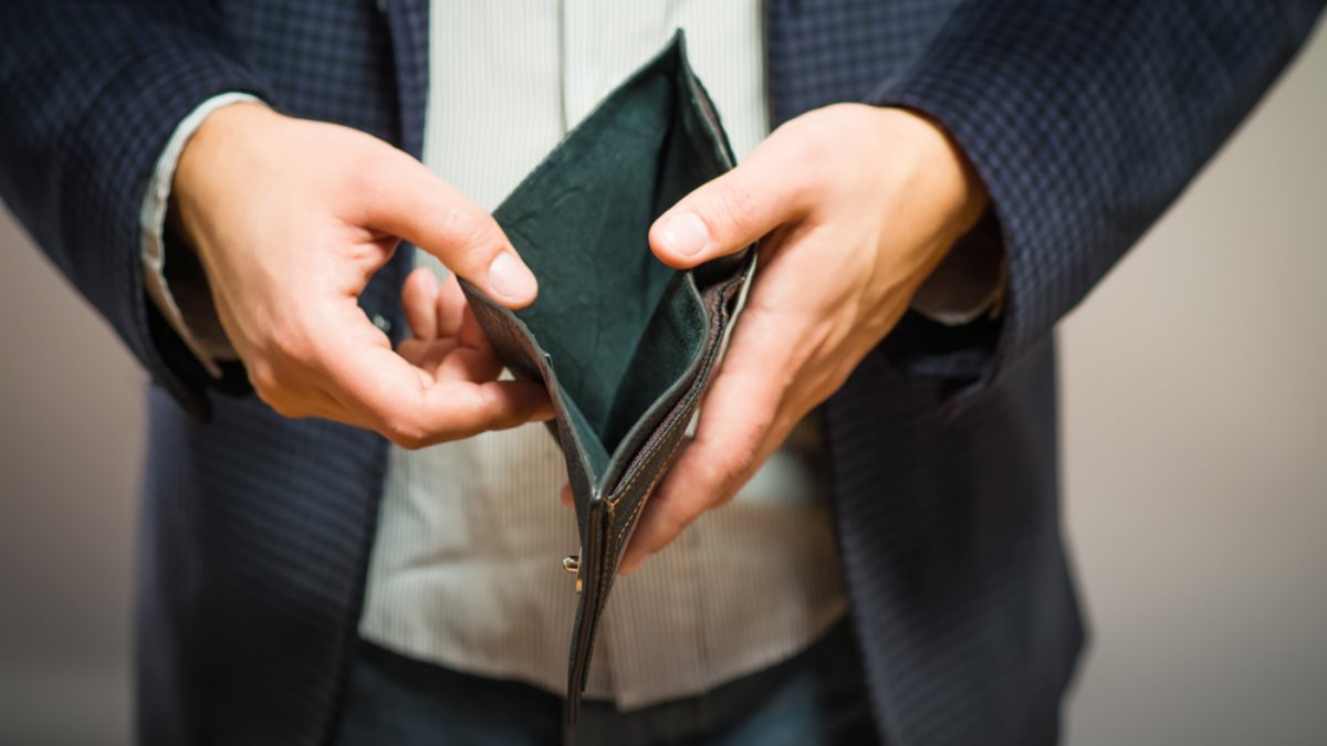 Что такое бедность: определение, причины возникновения, методика измерения и пути исправления ситуации