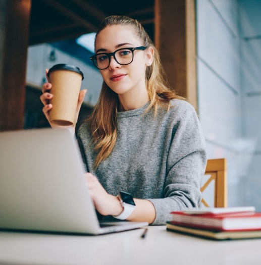 Чем занимается копирайтер?