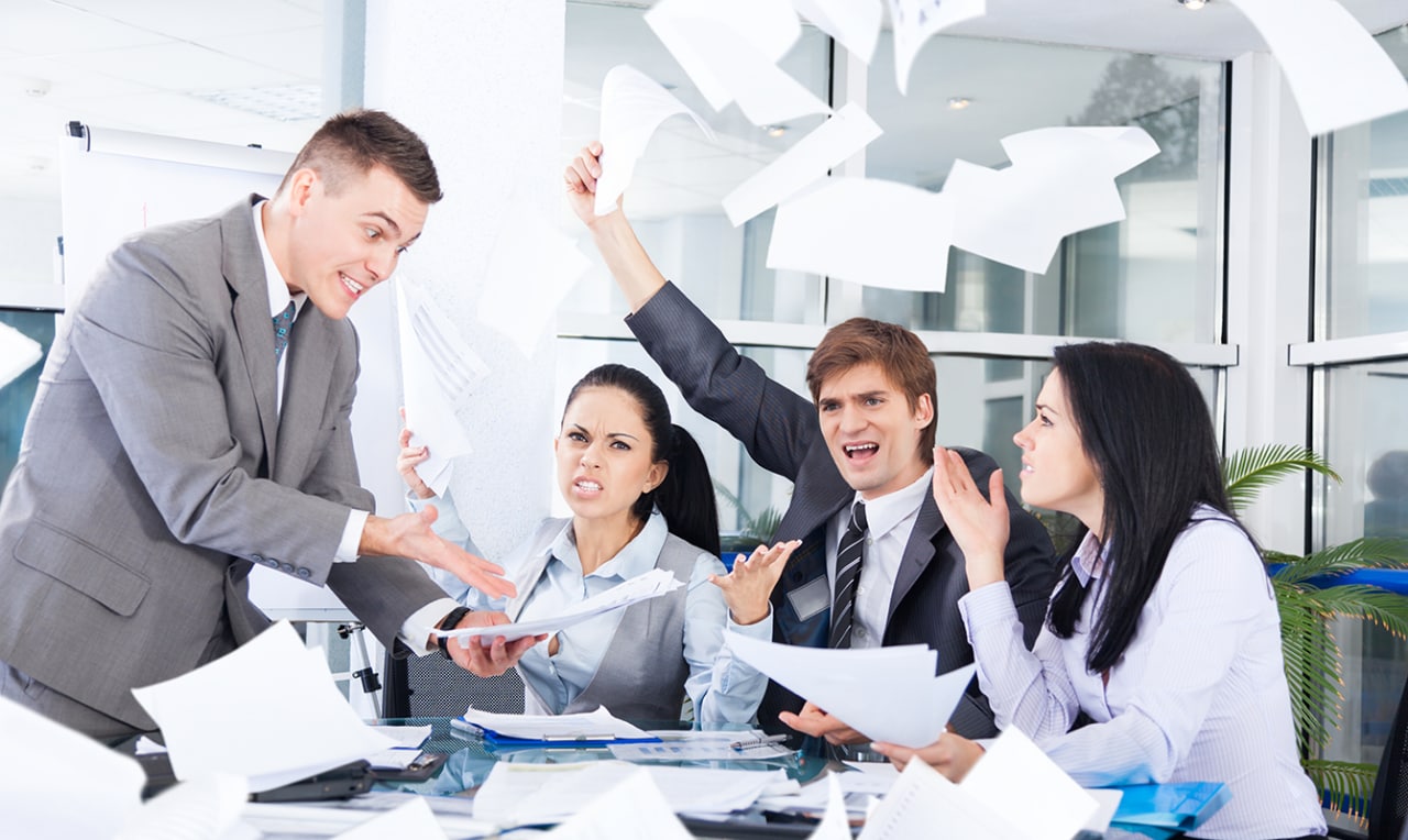 Как решить конфликты с коллегами по работе?