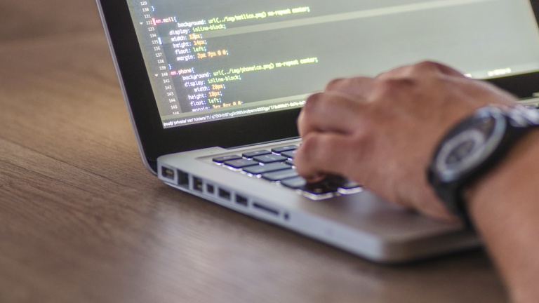 7 Important Tips for Using Public Wi-Fi Networks Without Worry