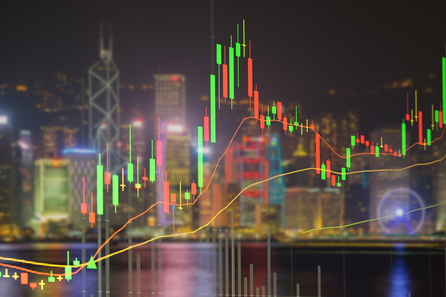 Мощное городское освещение с лазерным светом, создающее урбанистическую атмосферу.