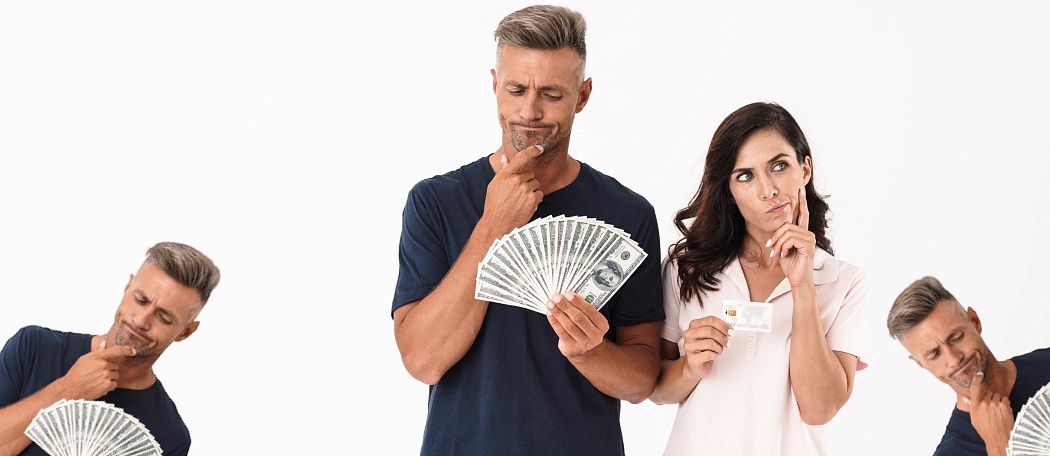 Взрослая женщина с мужчиной на портрете для водительского удостоверения.