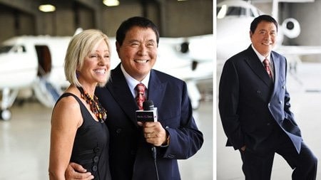 Женщина в форменном пиджаке - черный блейзер, стиль, взрослая, фото.