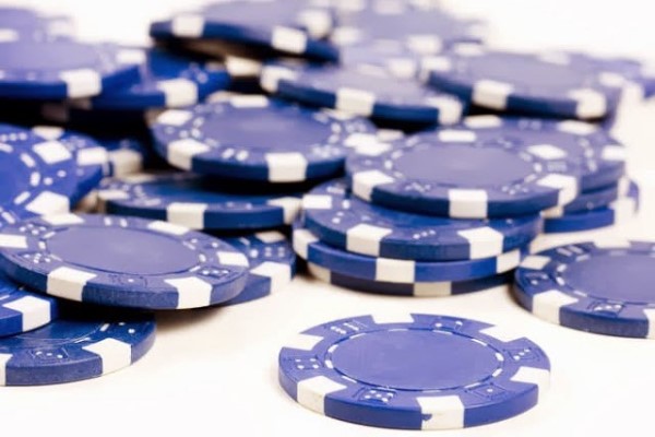 Что такое “голубые фишки” на фондовом рынке и стоит ли в них инвестировать