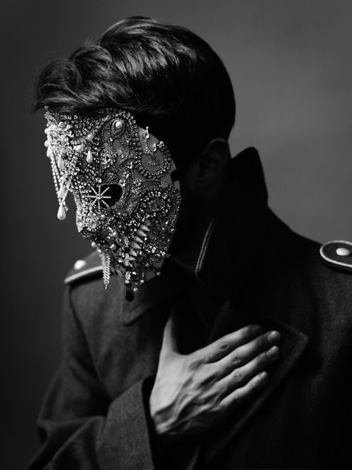 Кто такой инсайдер и как он может манипулировать фондовым рынком