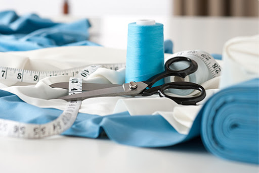 Новые профессиональные ножницы для стрижки волос - идеальный выбор для парикмахеров.