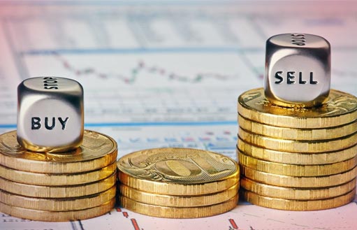 Трубка для курения с дымом, стильный аксессуар с историей.