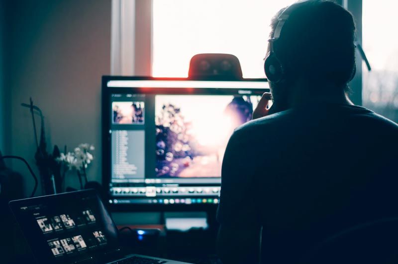 Заработок на просмотре видео: проверенные способы + 15 надежных сайтов, которые платят