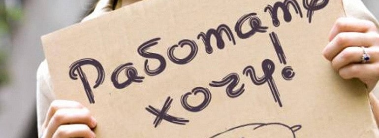 Рукописный текст каллиграфии, написанный человеком. (Handwritten calligraphy text by a person.)