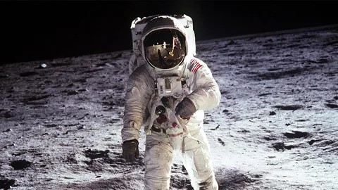 Astronaut explains the real reason why no human has been to the moon in the last 50 years