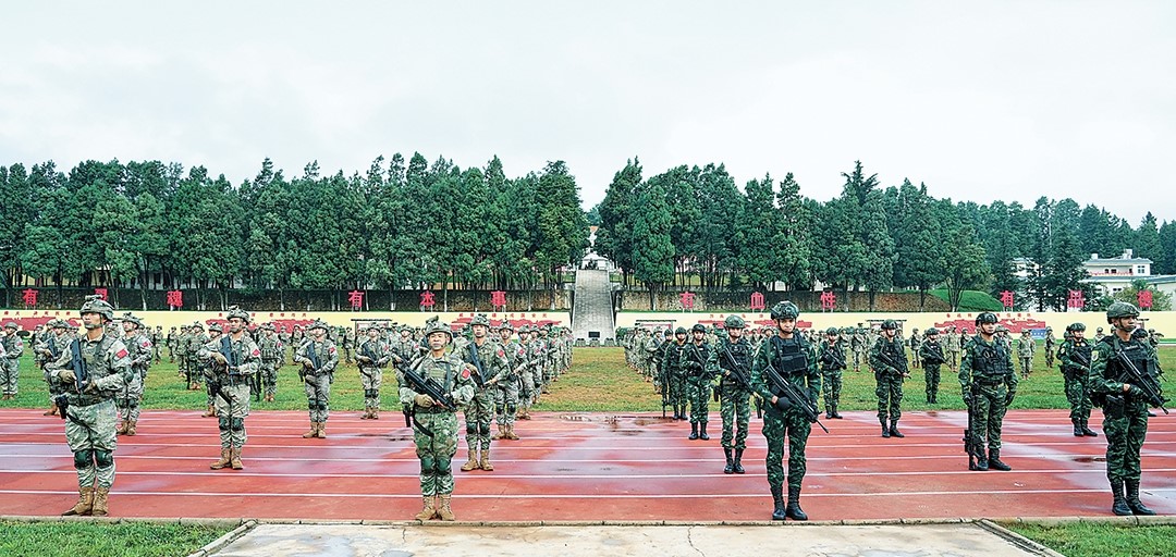 China Shows Off Robot Dogs Armed With Machine Guns