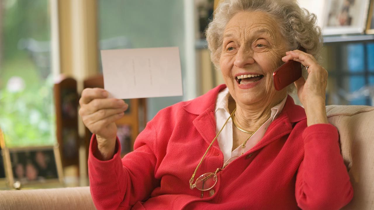 Phone Provider Deploys "State-of-the-Art AI Granny" to Waste Scammers' Time