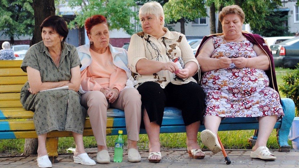 Почему мы так любим осуждать других людей?