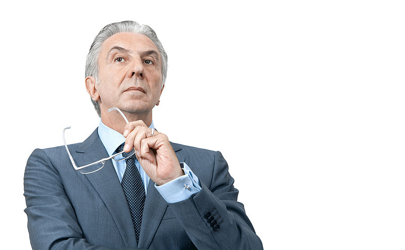 Почему мы так любим осуждать других людей?